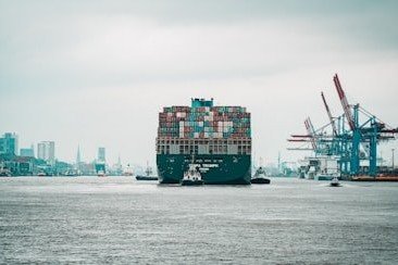 Exportar desde España: Guía práctica para empresas que quieren expandir su mercado